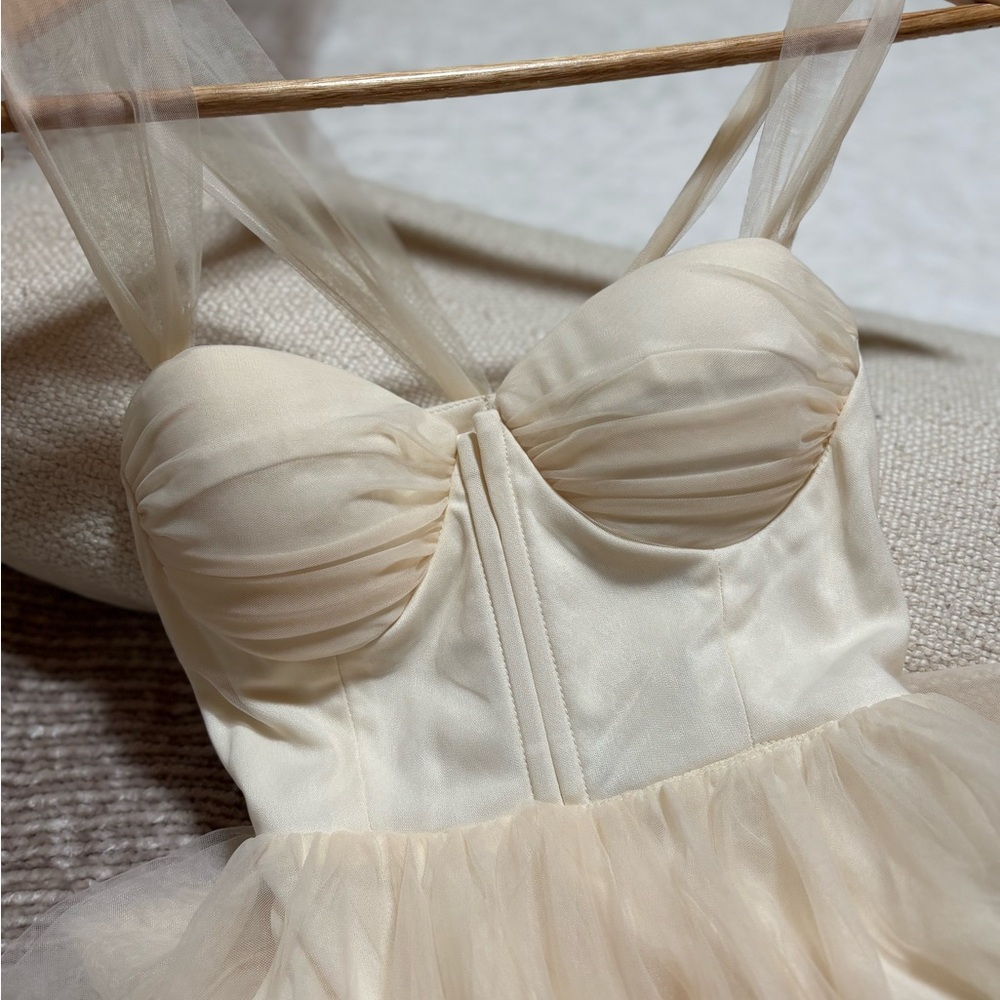 NWT Hello Molly Fairytale World Cream Dress - Picture 3 of 14